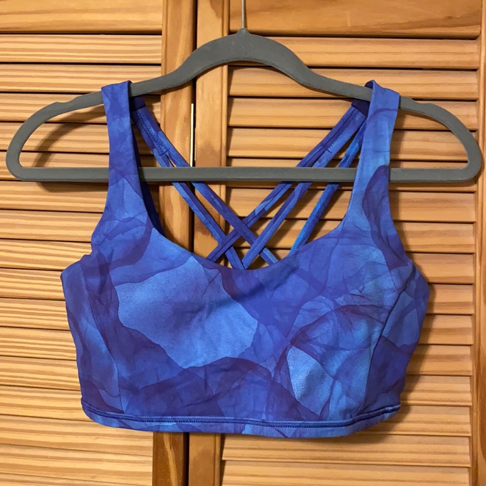 Lululemon free to be serene sports bra size 10